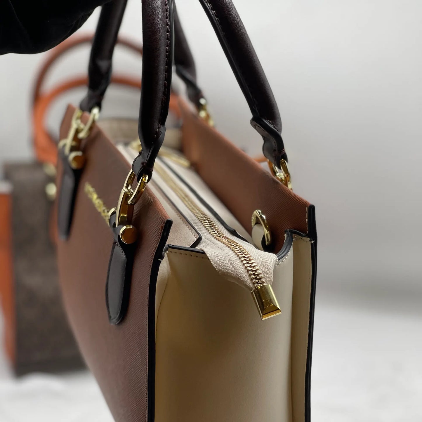 MK Marilyn Small Messenger Bag