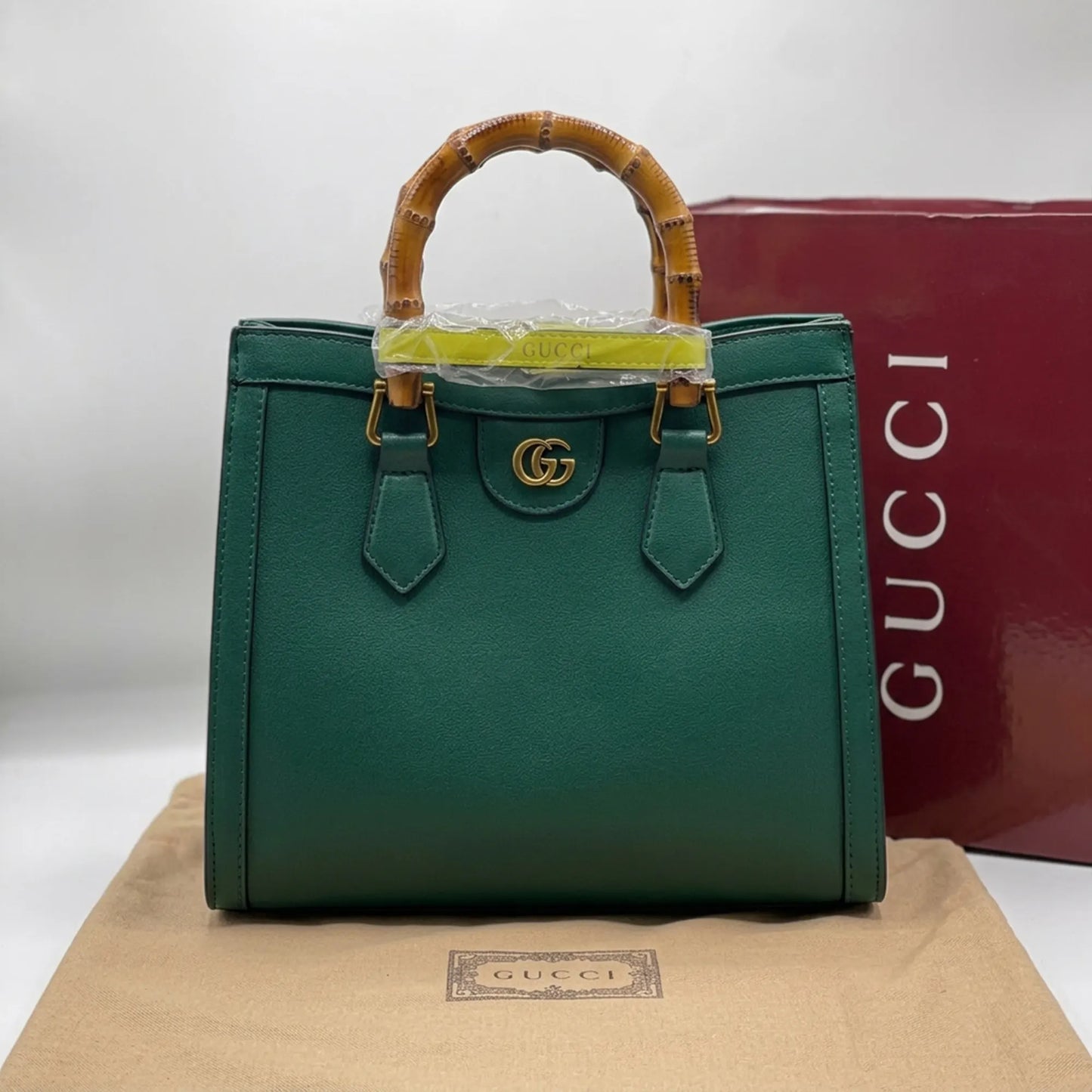 GG Diana Medium Tote Bag