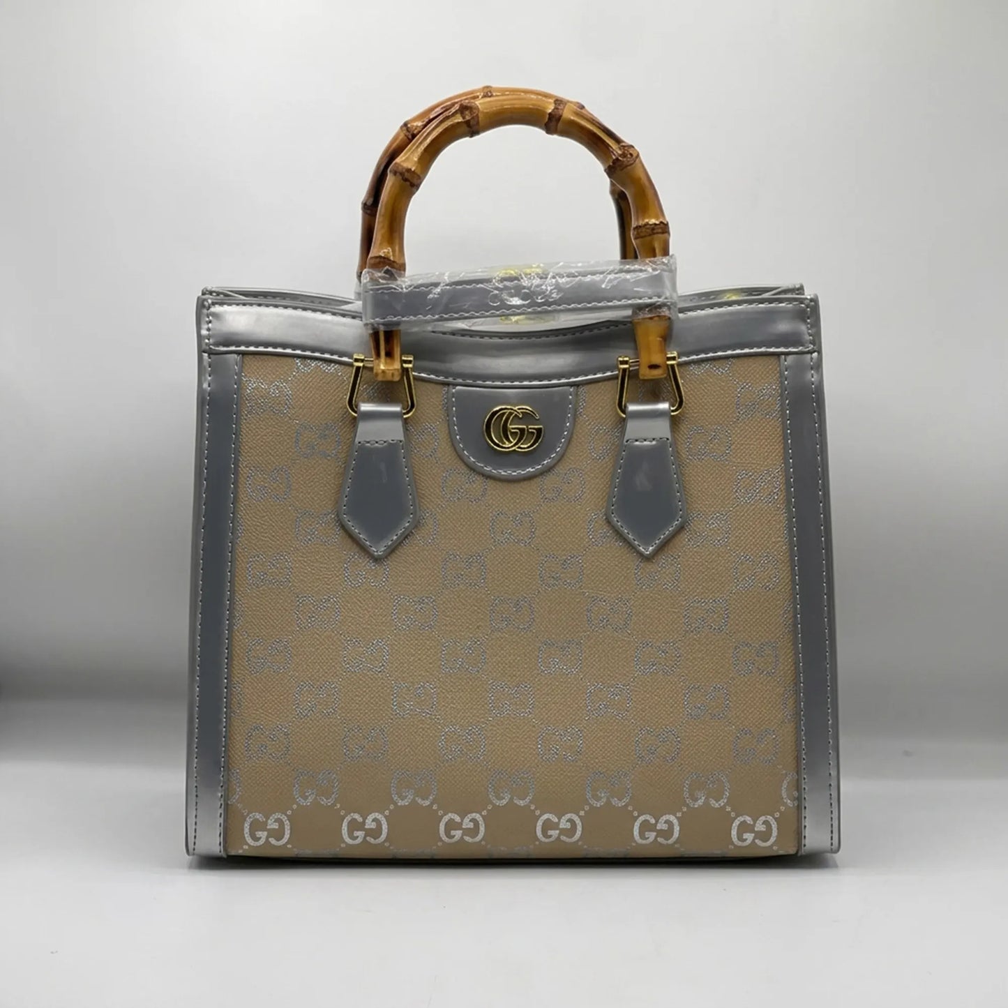 GG Diana Medium Tote Bag
