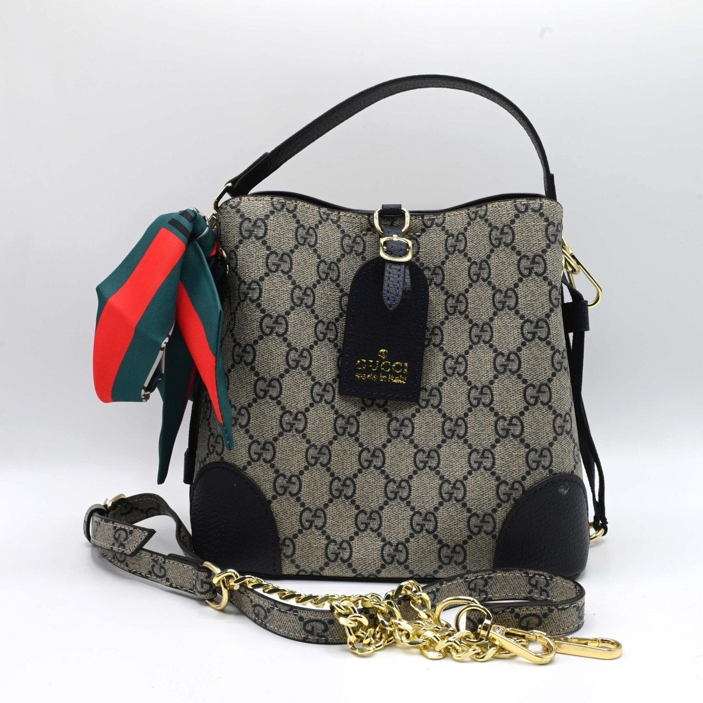 GG BUCKET Black