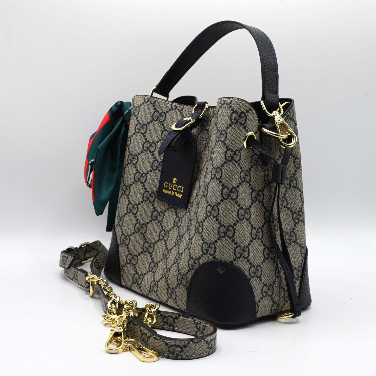 GG BUCKET Black