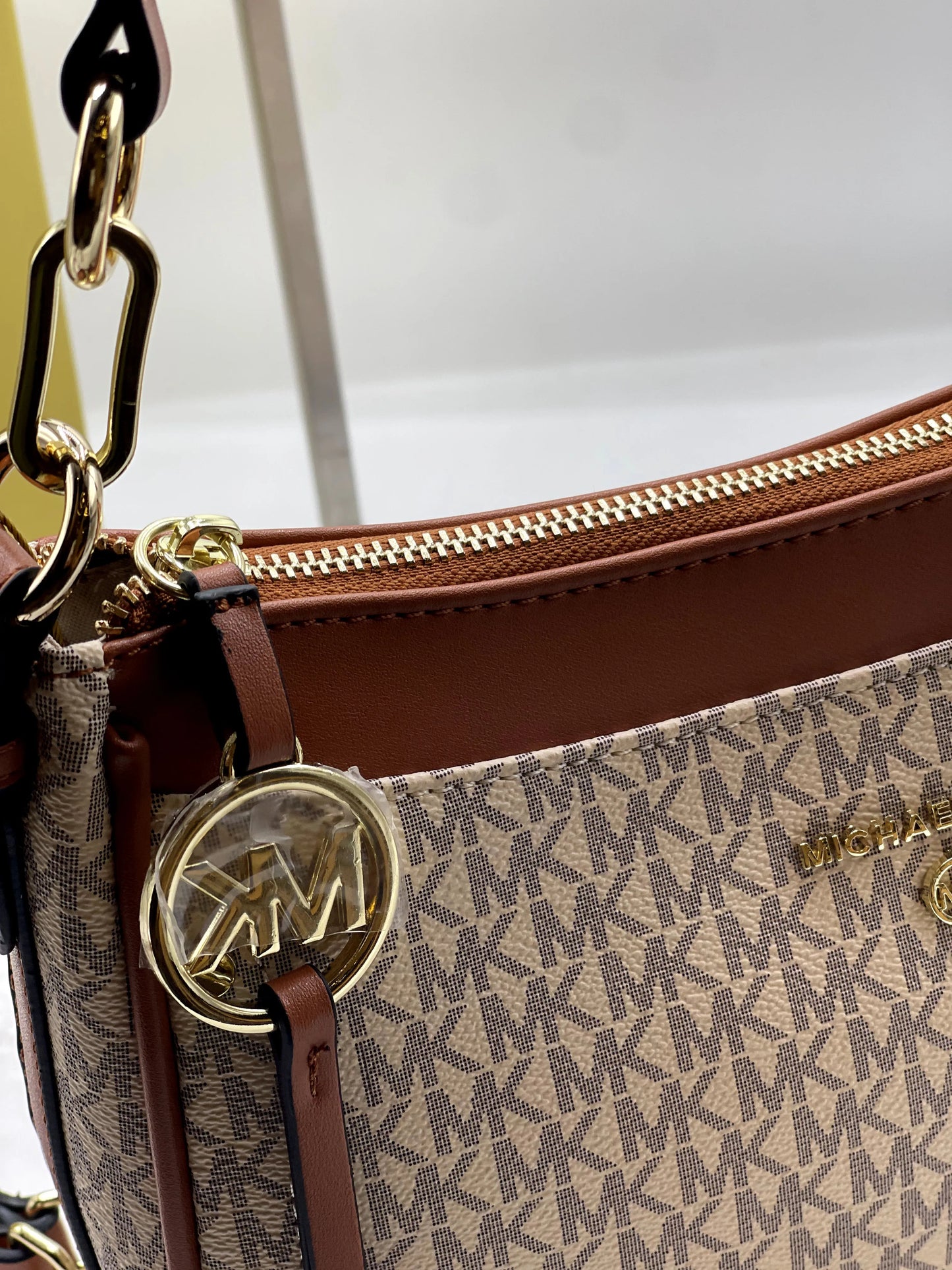 MK-Luxe Pochette Shoulder Bag