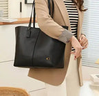 COACH-North Tote Bag 32